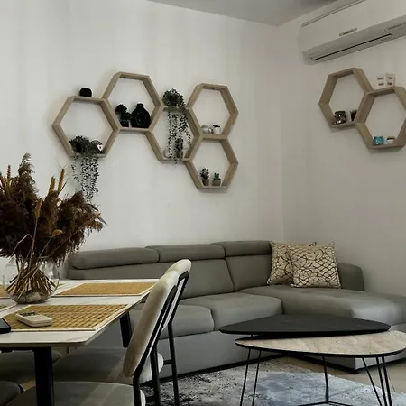 Lägenhet Dr Golem (Tirana)